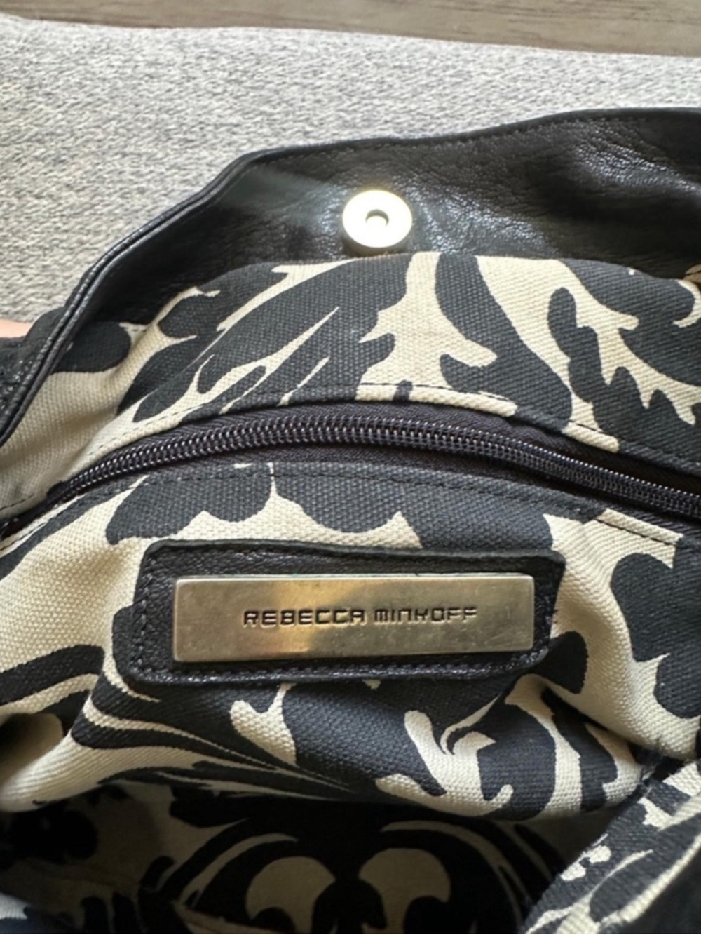 Rebecca Minkoff Nikki Hobo Bag Black Leather Shoulder Bag Slouchy Boho Chic. - Picture 6 of 11